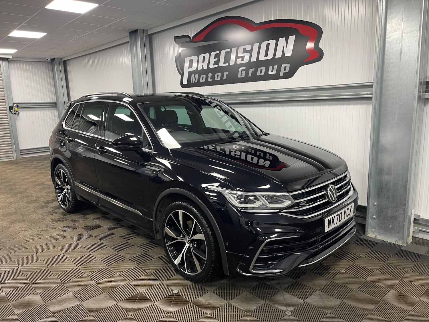 Used Volkswagen Tiguan 2020 for sale - 77925548: Photo 2