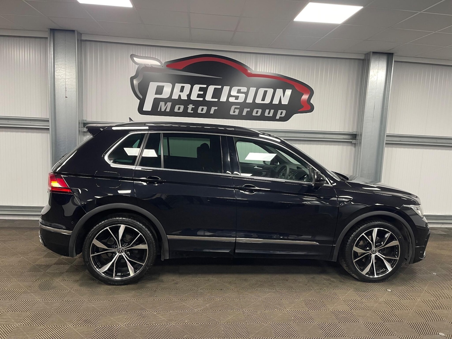Used Volkswagen Tiguan 2020 for sale - 77925548: Photo 30