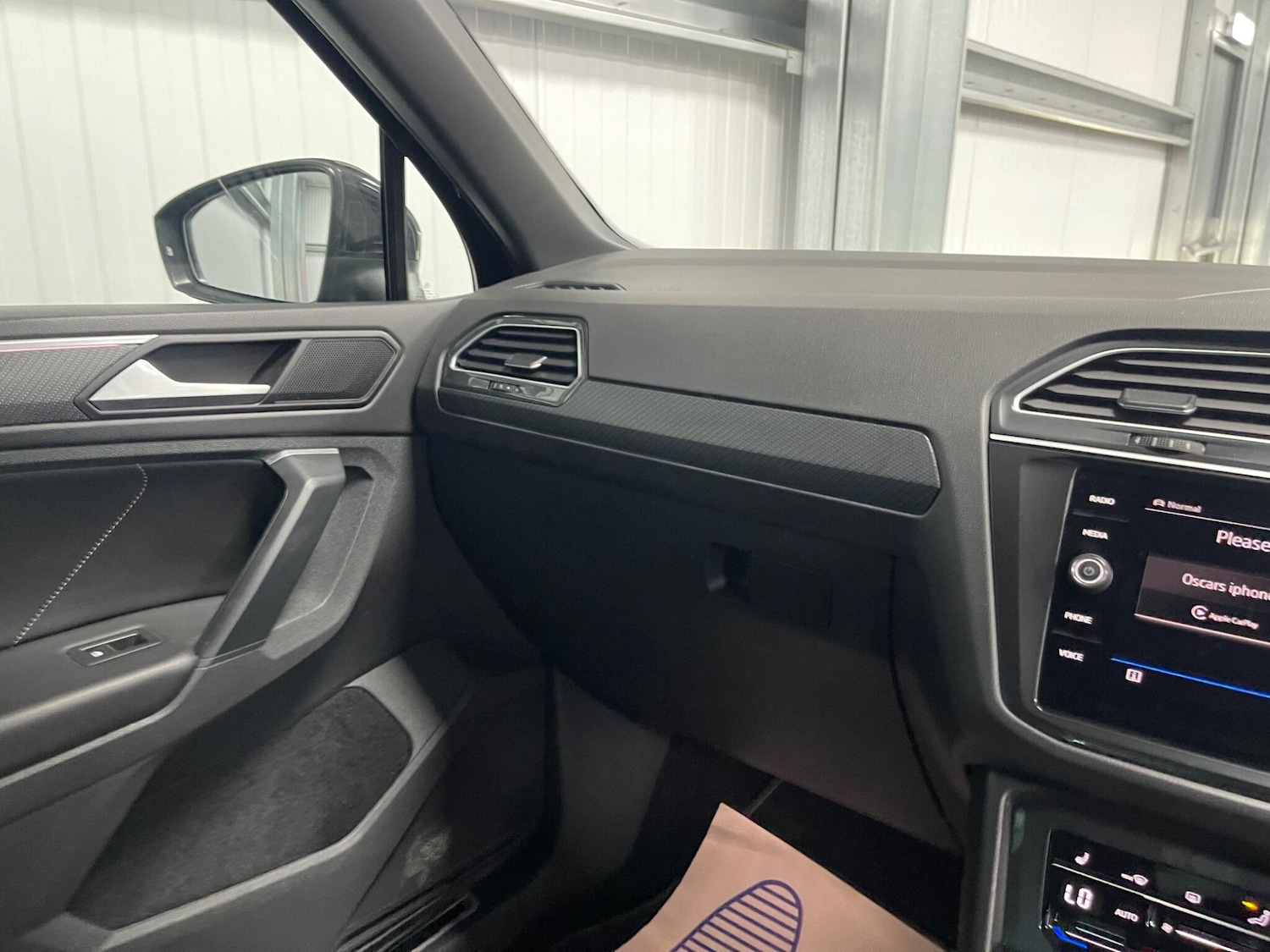 Used Volkswagen Tiguan 2020 for sale - 77925548: Photo 40