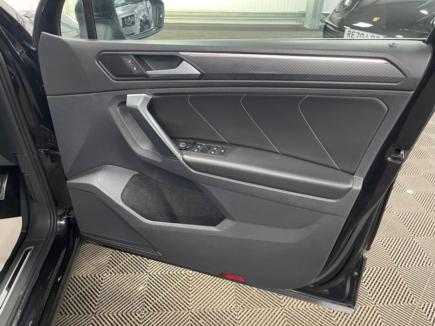 Used Volkswagen Tiguan 2020 for sale - 77925548: Photo 49