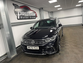 Used Volkswagen Tiguan 2020 for sale - 77925548: Photo