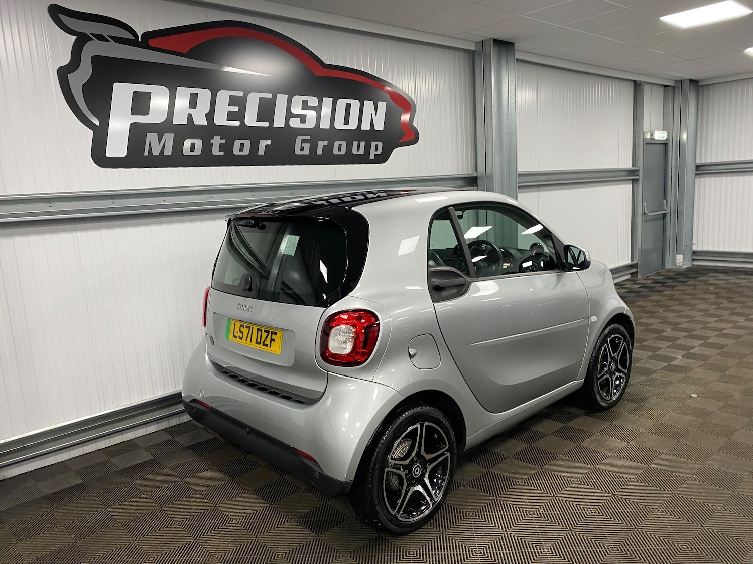 Used smart fortwo 2021 for sale - 76512707: Photo 27