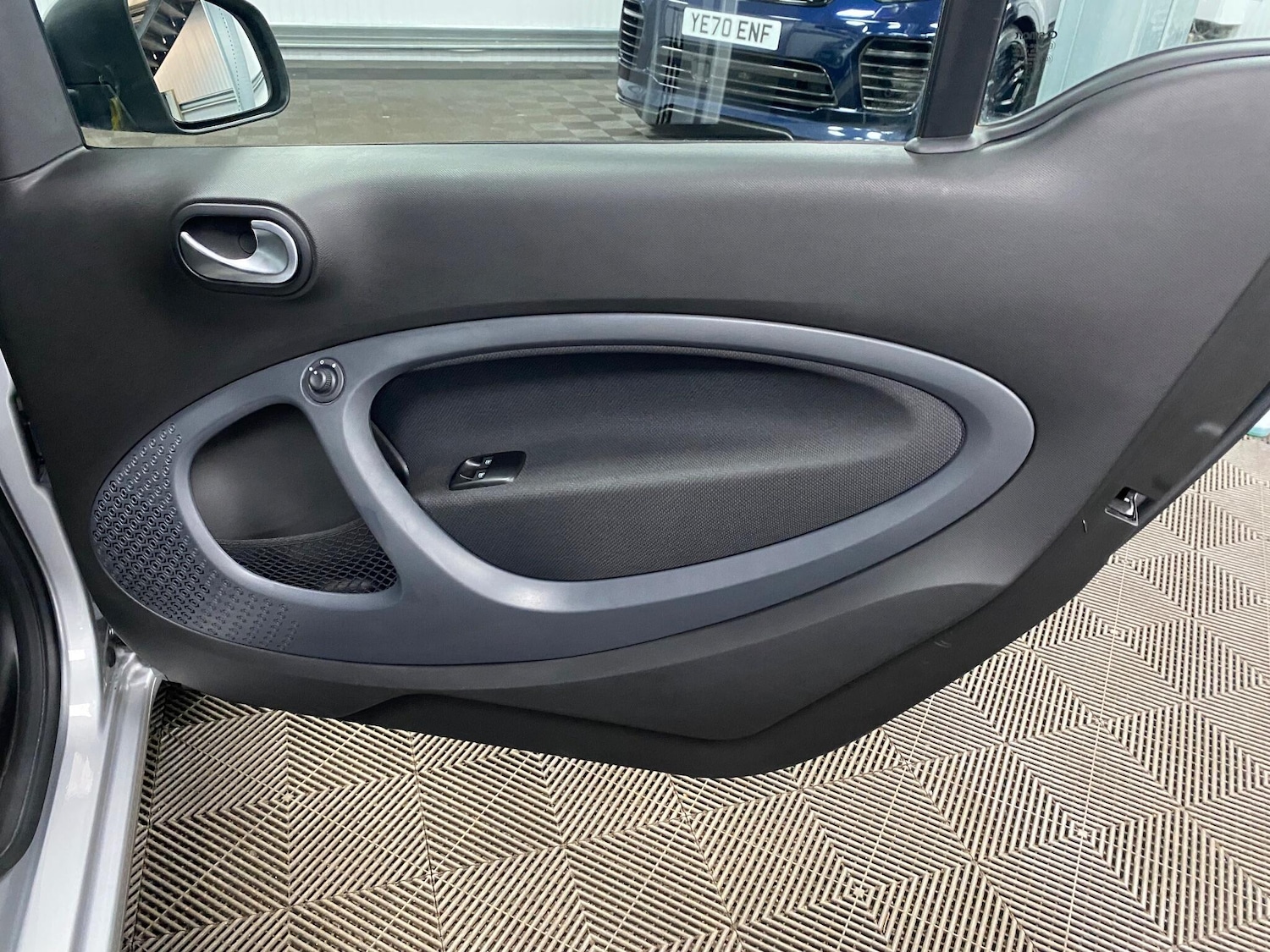 Used smart fortwo 2021 for sale - 76512707: Photo 40