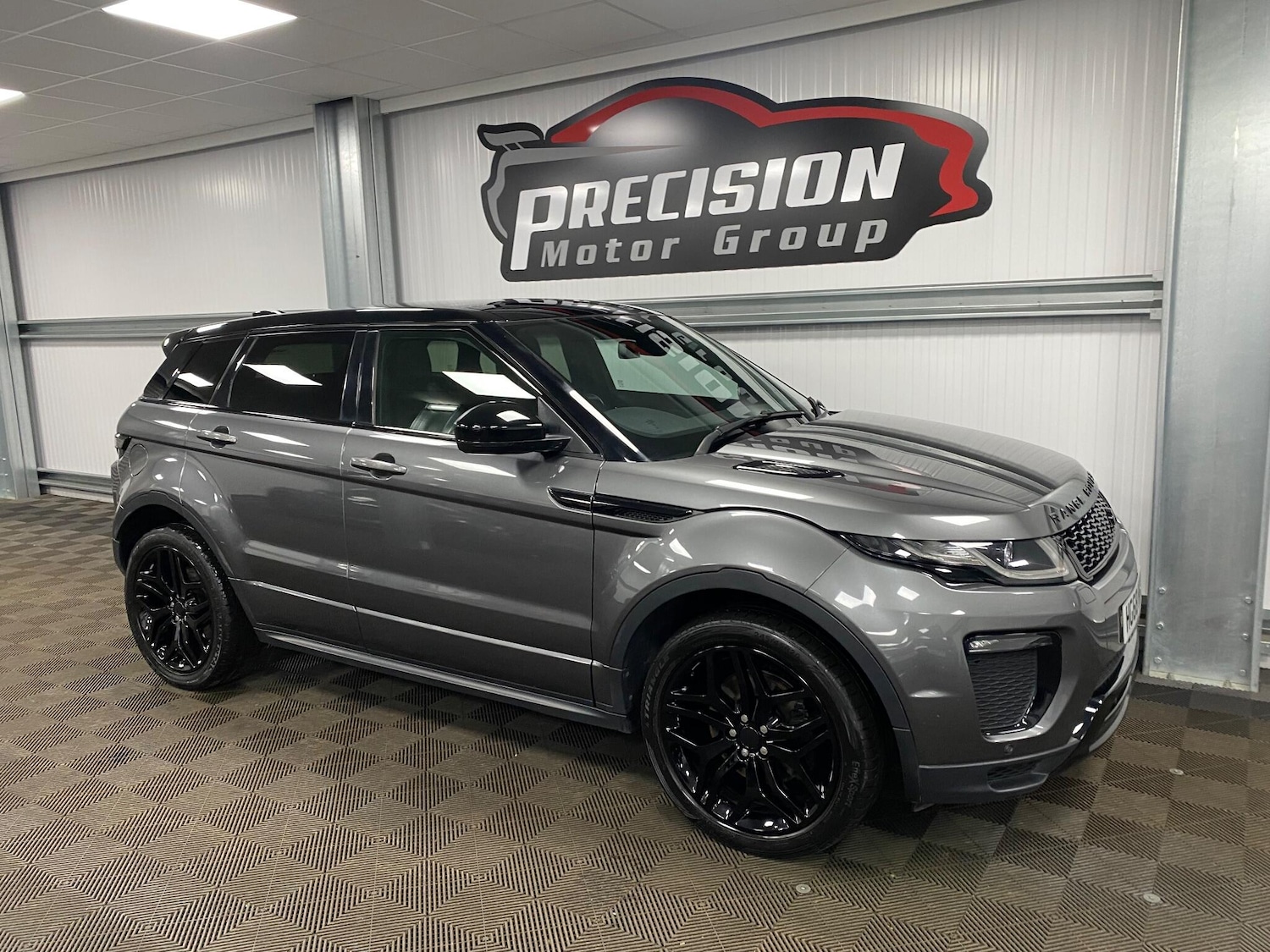 Used Land Rover Range Rover Evoque 2018 for sale - 76667276: Photo 4