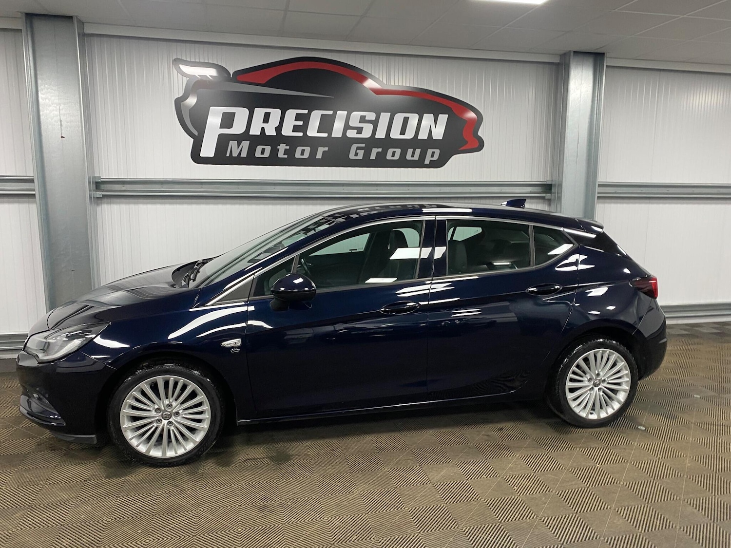 Used Vauxhall Astra 2018 for sale - 77091264: Photo 17