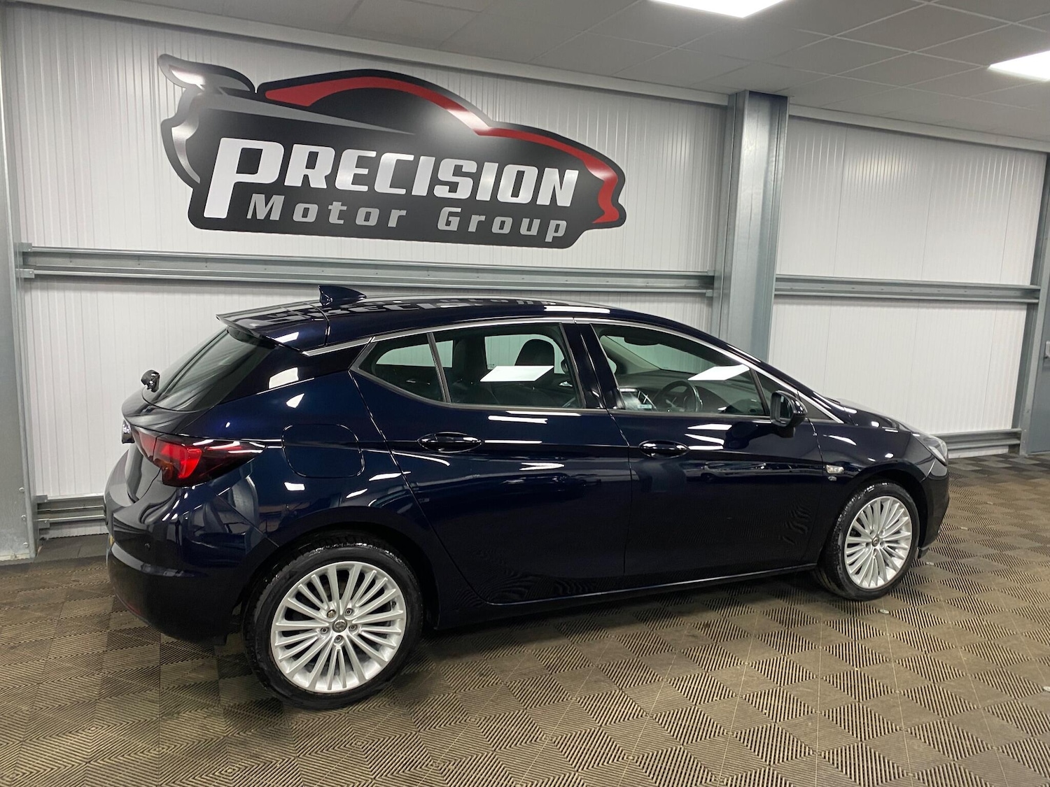 Used Vauxhall Astra 2018 for sale - 77091264: Photo 24