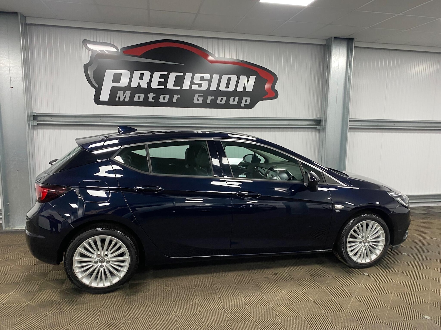 Used Vauxhall Astra 2018 for sale - 77091264: Photo 25