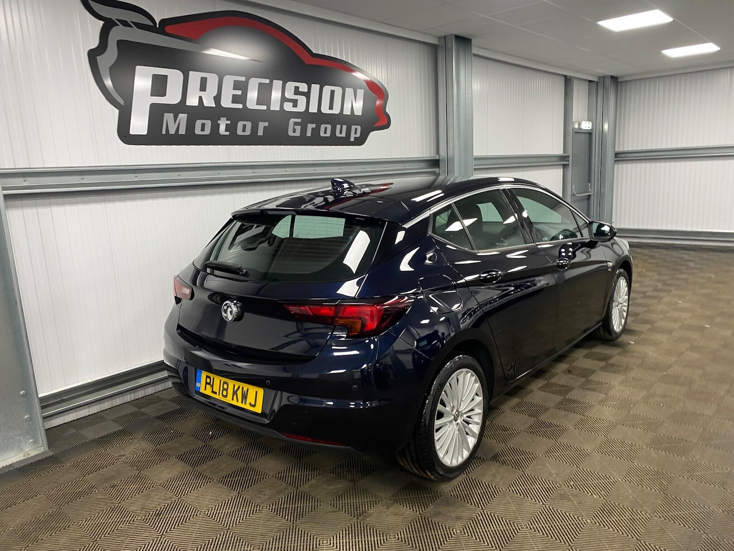 Used Vauxhall Astra 2018 for sale - 77091264: Photo 28