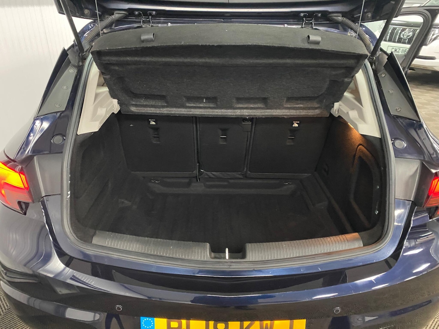 Used Vauxhall Astra 2018 for sale - 77091264: Photo 45