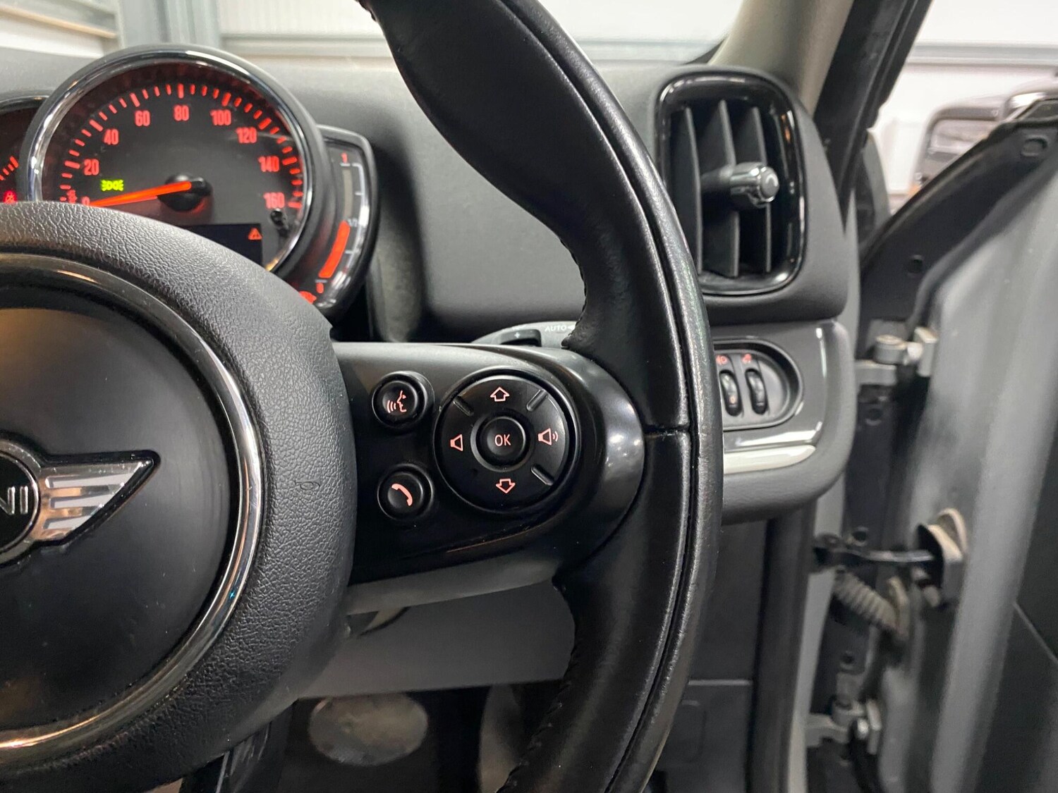 Used MINI Countryman 2017 for sale - 77478497: Photo 38