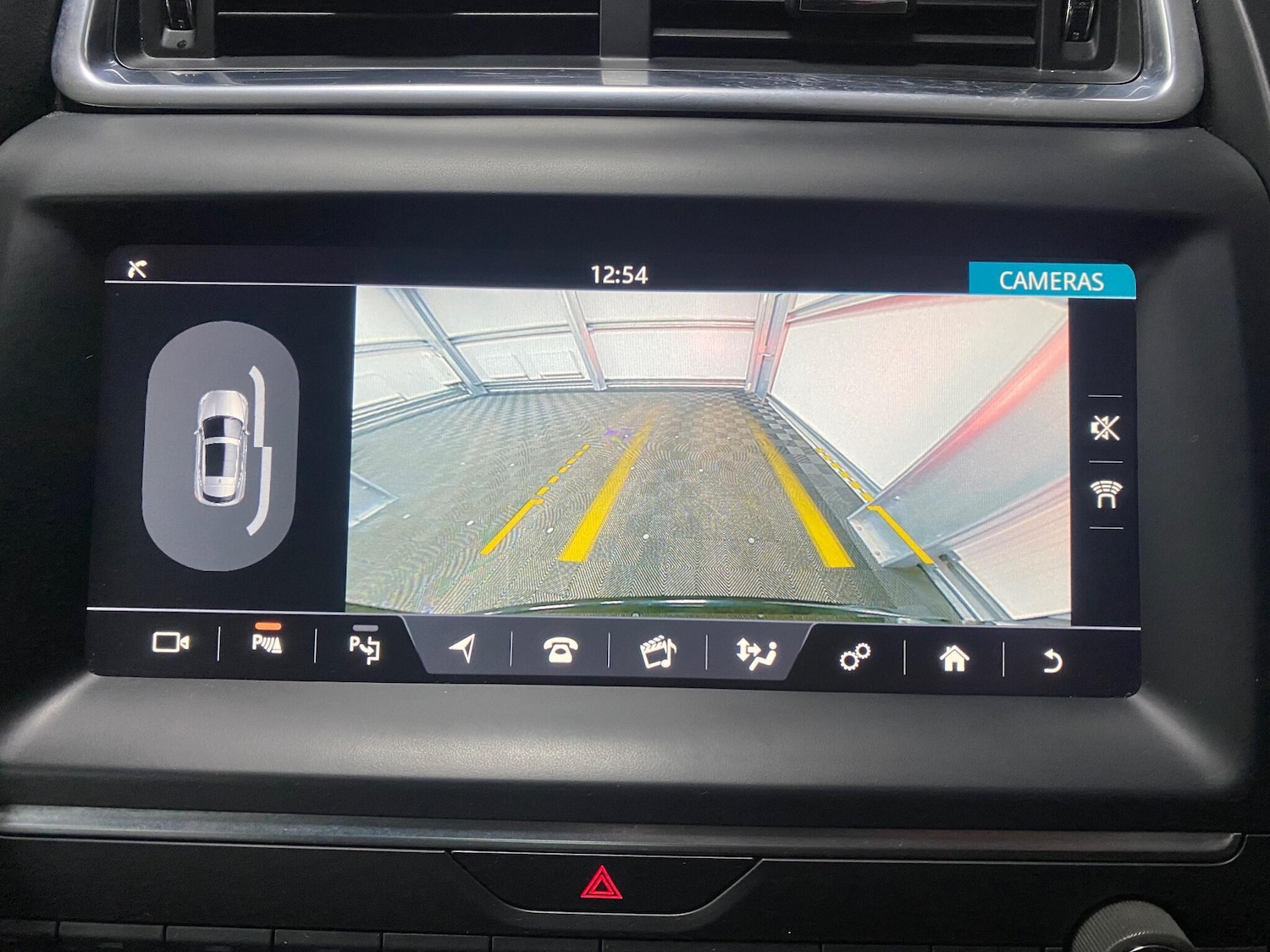 Used Jaguar E-Pace 2018 for sale - 77120247: Photo 47