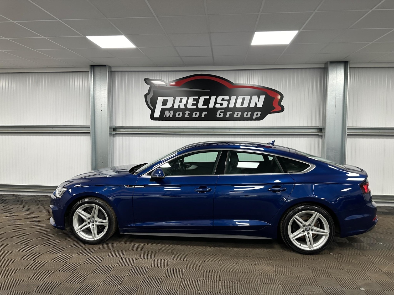 Used Audi A5 2018 for sale - 76123102: Photo 17