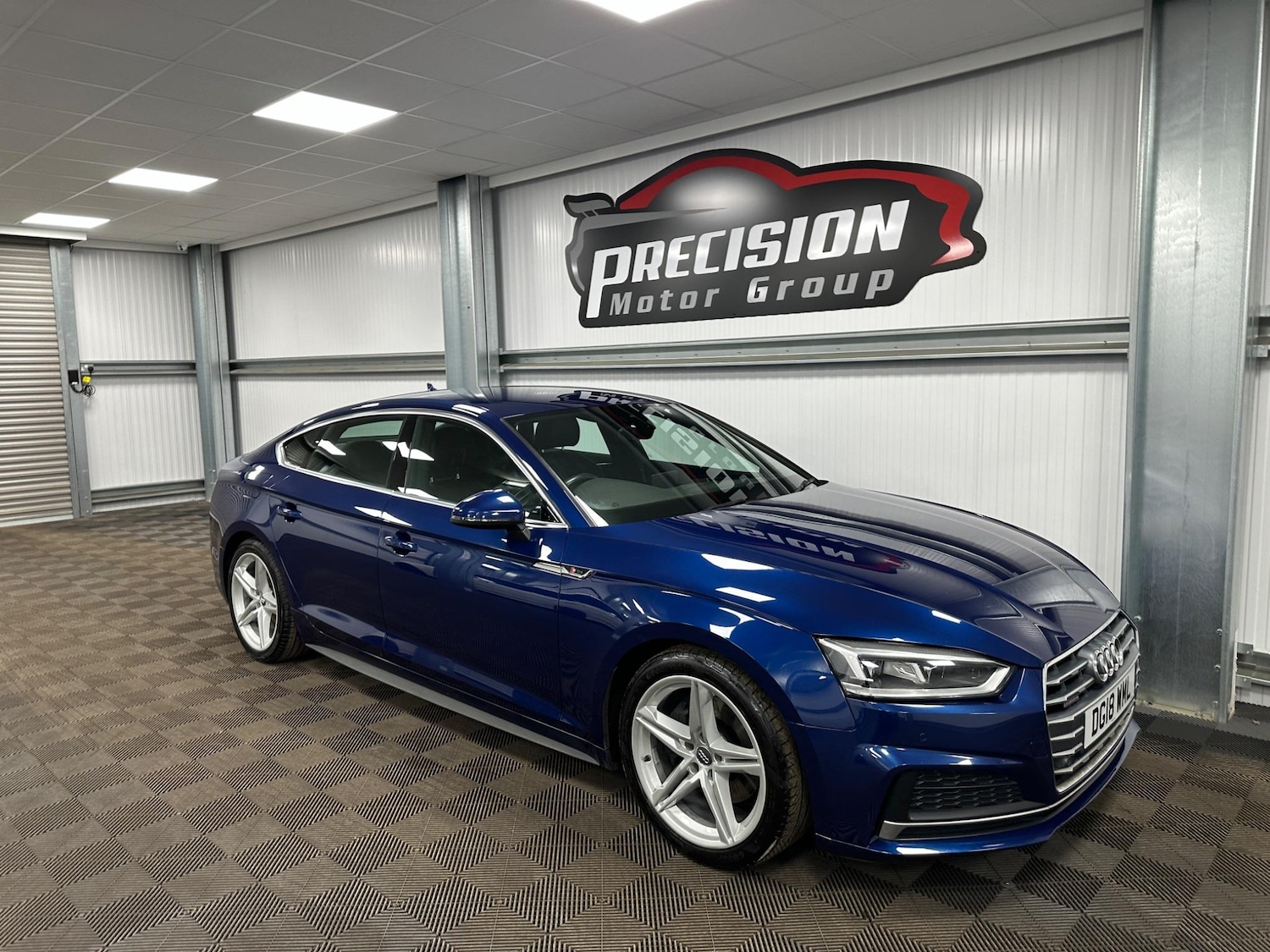 Used Audi A5 2018 for sale - 76123102: Photo 3