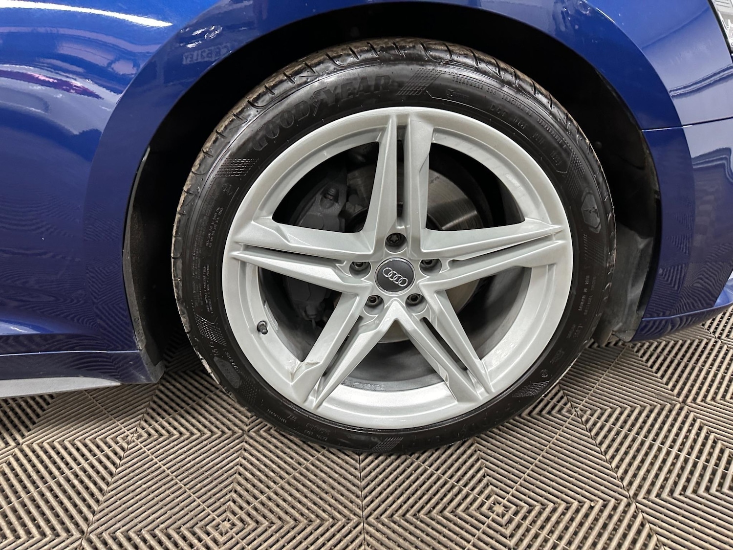 Used Audi A5 2018 for sale - 76123102: Photo 43