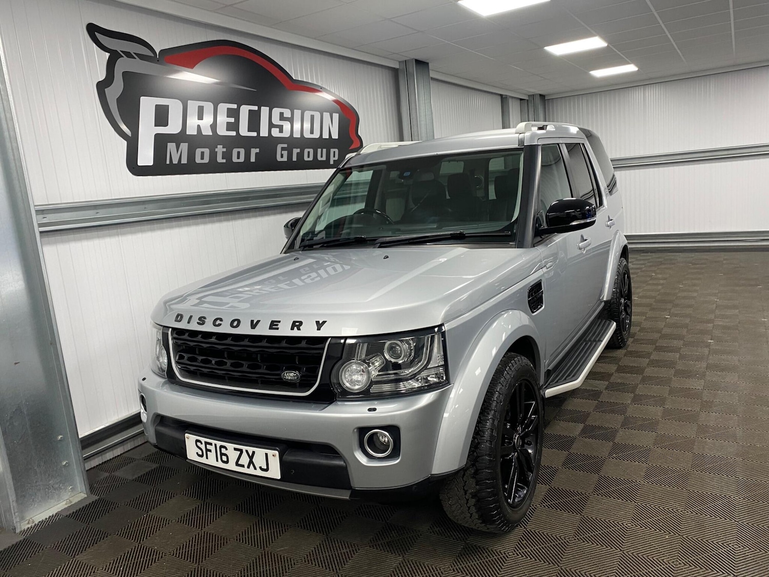 Used Land Rover Discovery 4 2016 for sale - 76021148: Photo 11