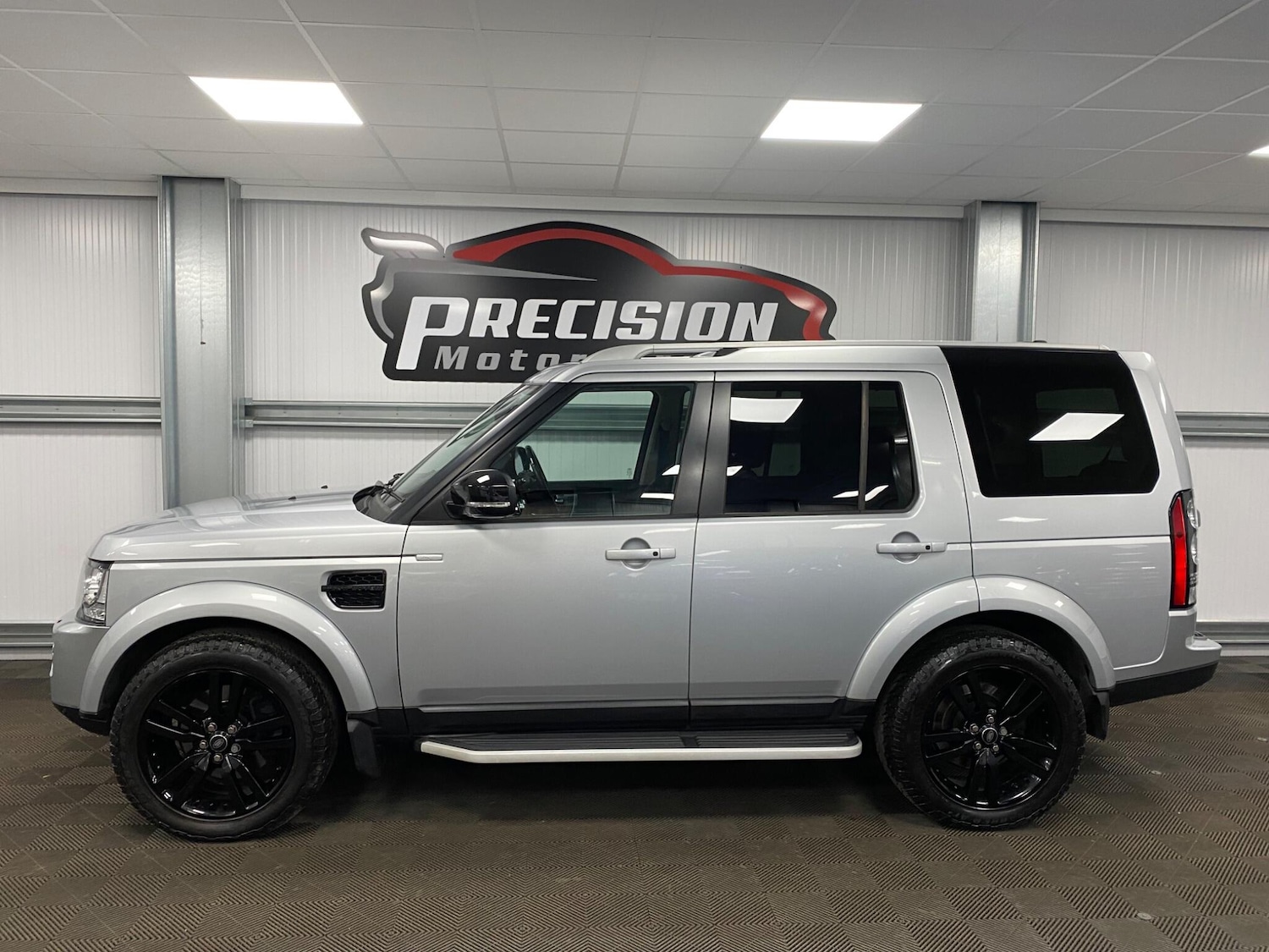 Used Land Rover Discovery 4 2016 for sale - 76021148: Photo 15