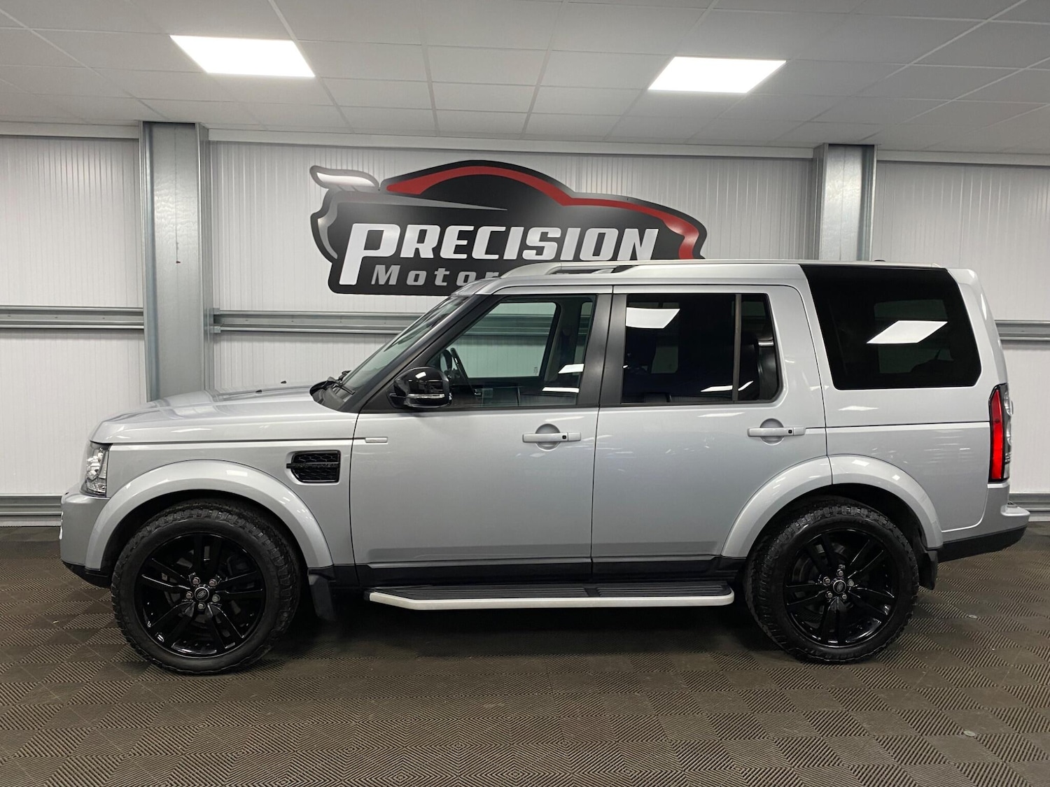 Used Land Rover Discovery 4 2016 for sale - 76021148: Photo 16