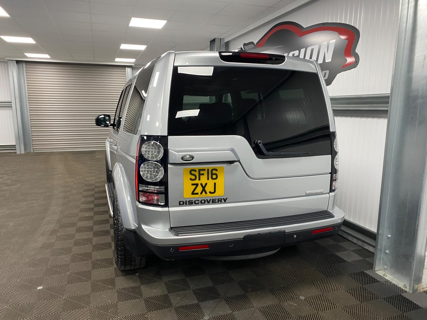 Used Land Rover Discovery 4 2016 for sale - 76021148: Photo 19