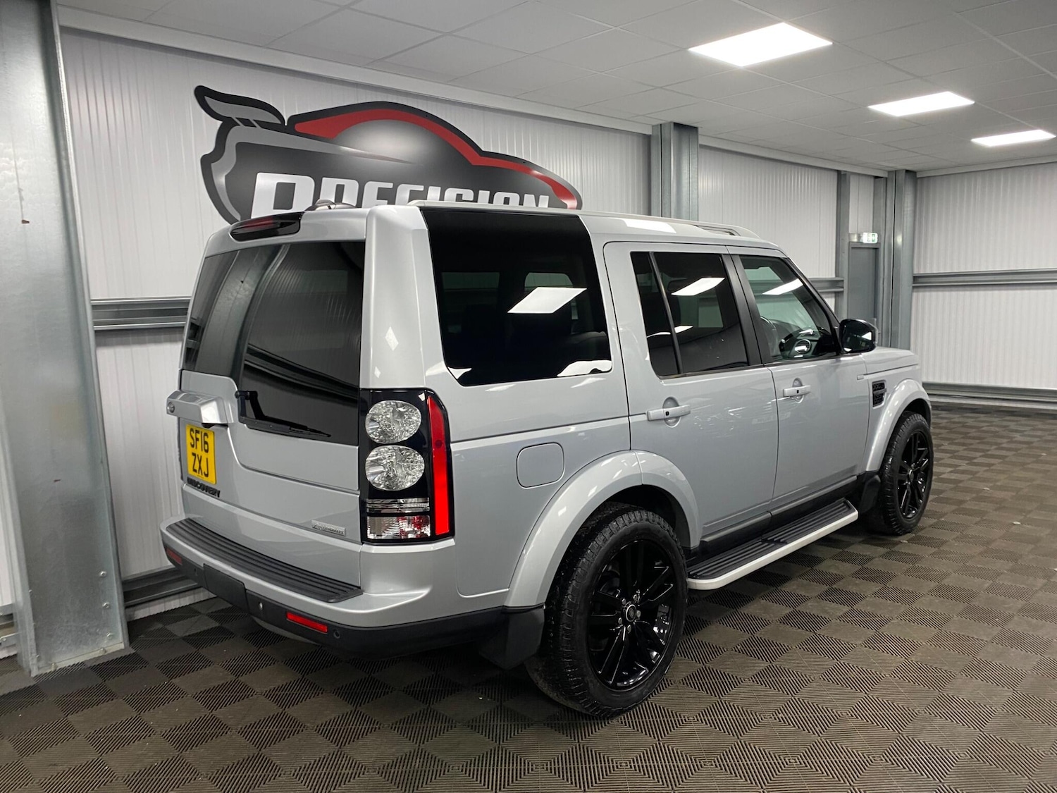 Used Land Rover Discovery 4 2016 for sale - 76021148: Photo 23