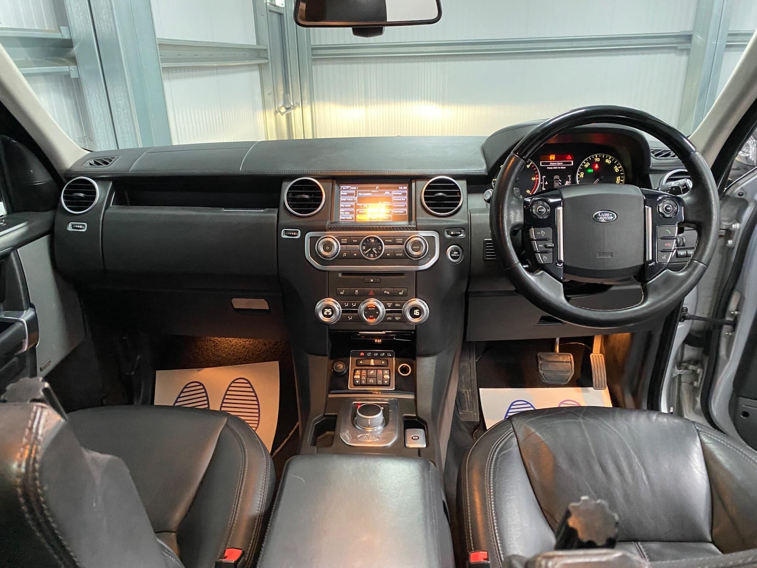 Used Land Rover Discovery 4 2016 for sale - 76021148: Photo 30