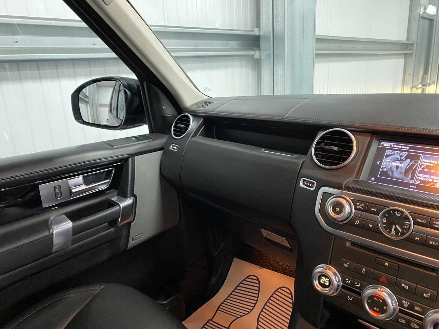 Used Land Rover Discovery 4 2016 for sale - 76021148: Photo 35