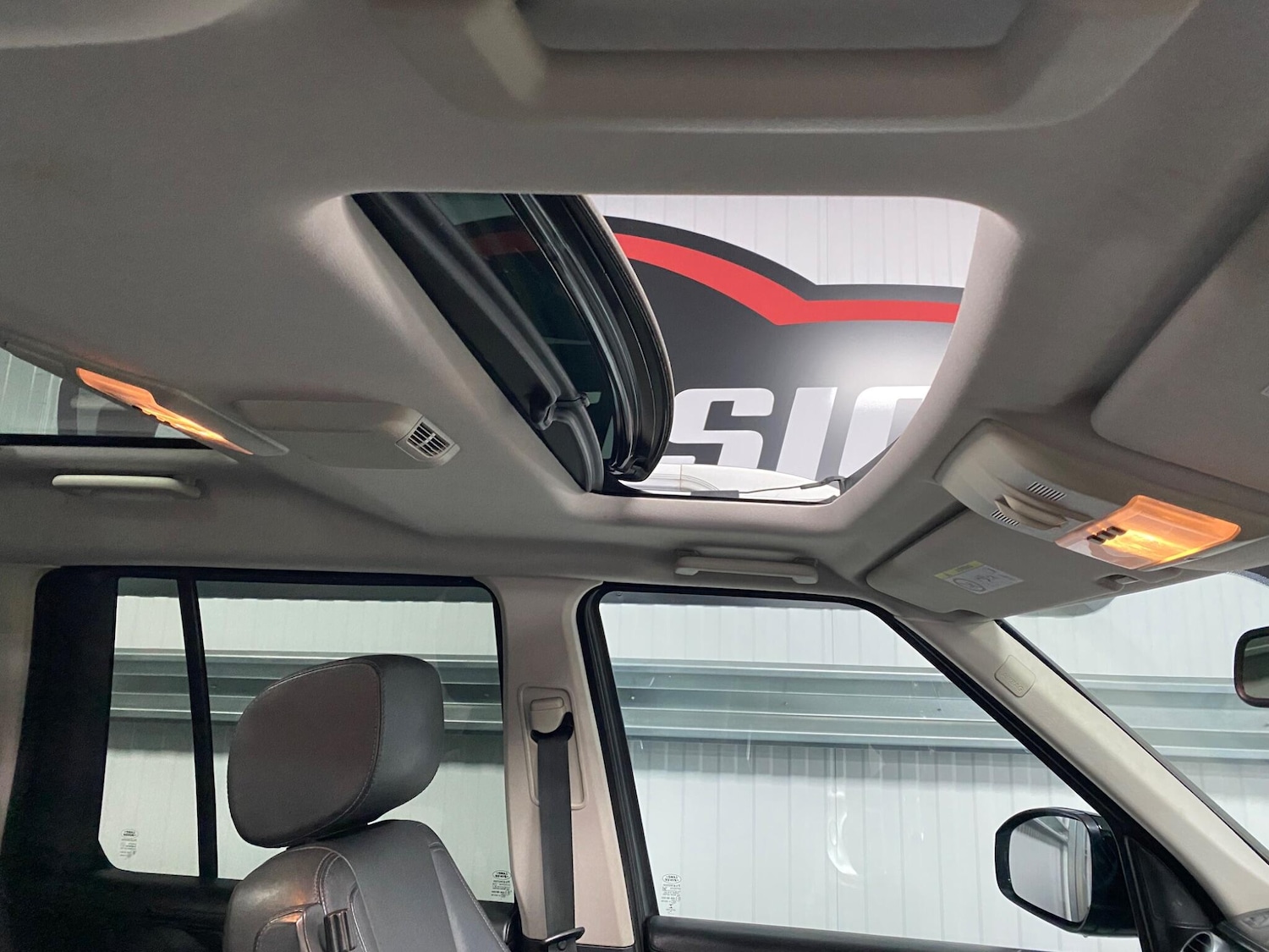 Used Land Rover Discovery 4 2016 for sale - 76021148: Photo 49