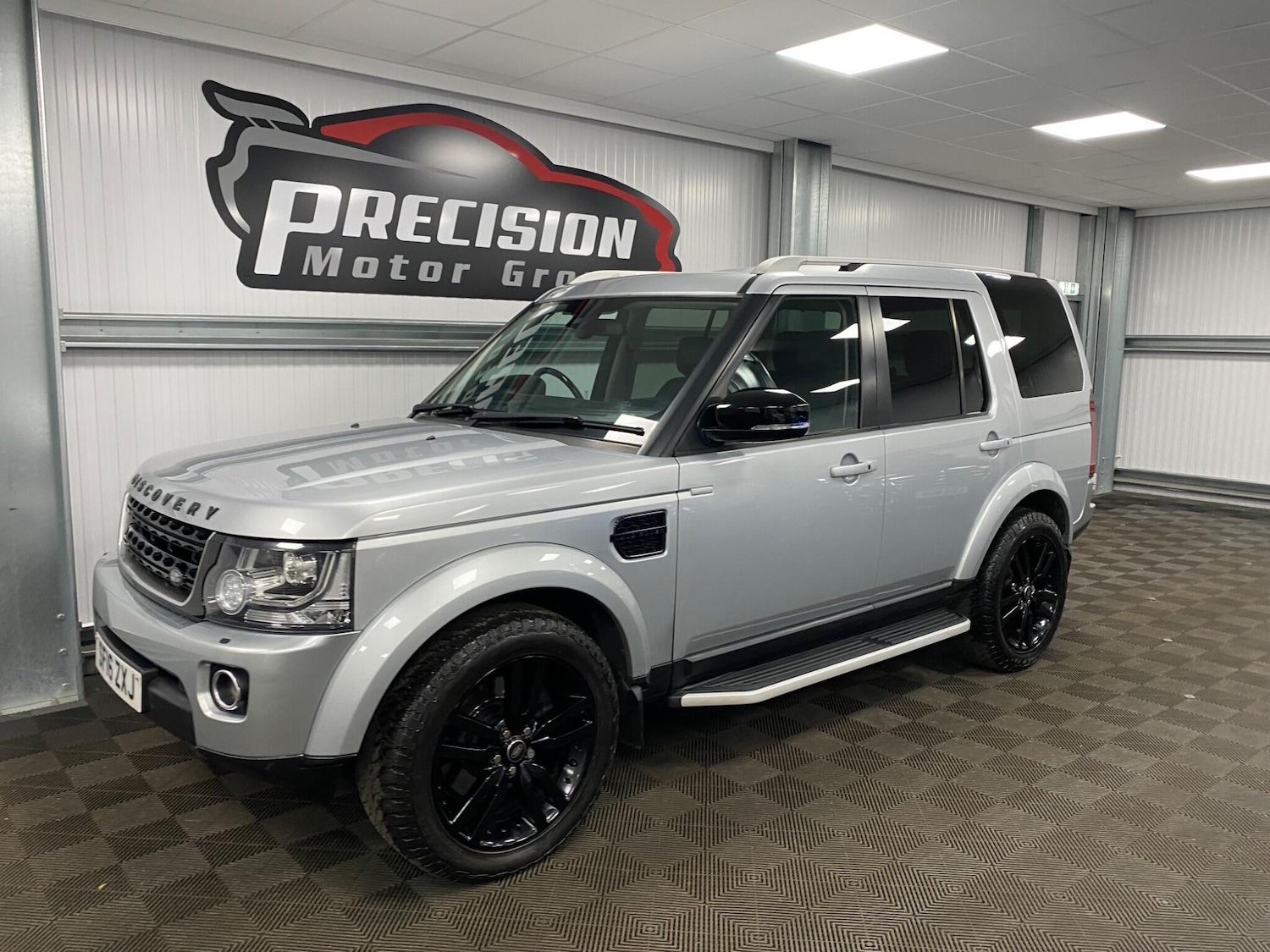 Used Land Rover Discovery 4 2016 for sale - 76021148: Photo 5