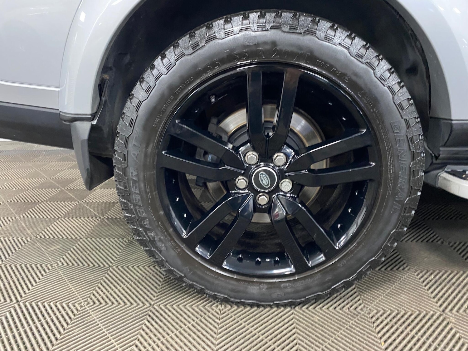 Used Land Rover Discovery 4 2016 for sale - 76021148: Photo 55