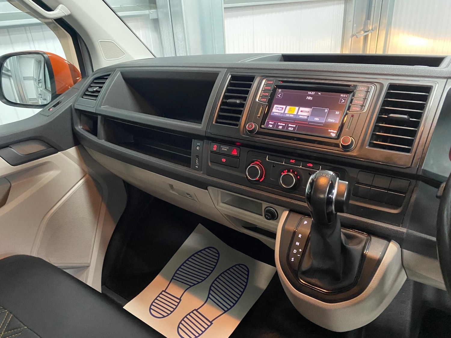 Used Volkswagen Transporter 2016 for sale - 77332014: Photo 35