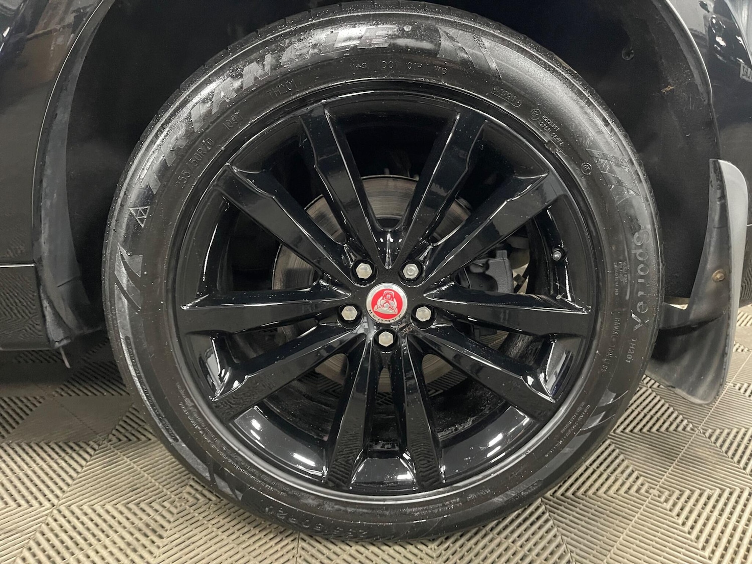 Used Jaguar F-Pace 2019 for sale - 78020414: Photo 54