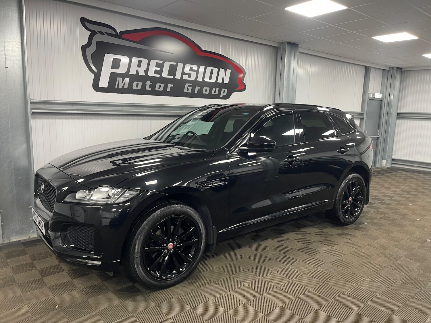 Used Jaguar F-Pace 2019 for sale - 78020414: Photo 8