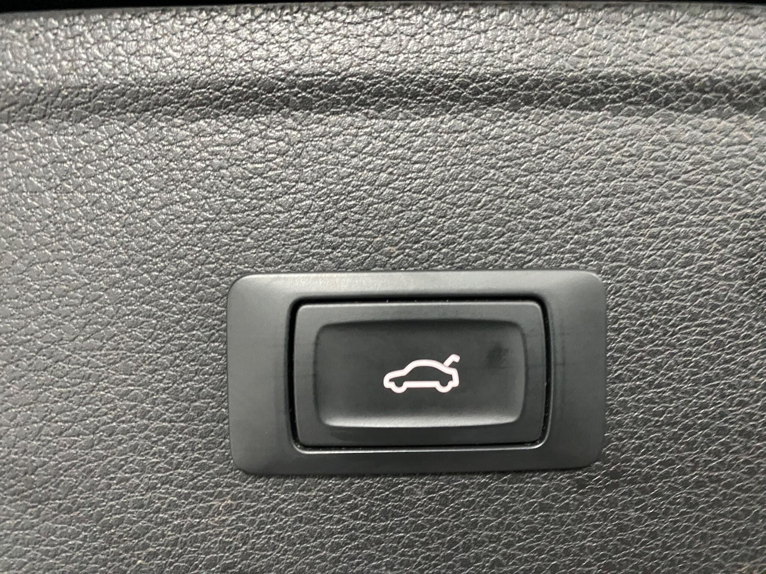 Used Audi Q5 2018 for sale - 77893006: Photo 39