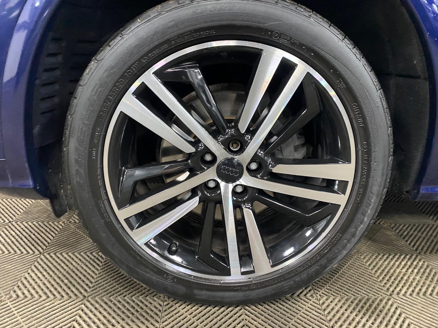 Used Audi Q5 2018 for sale - 77893006: Photo 47