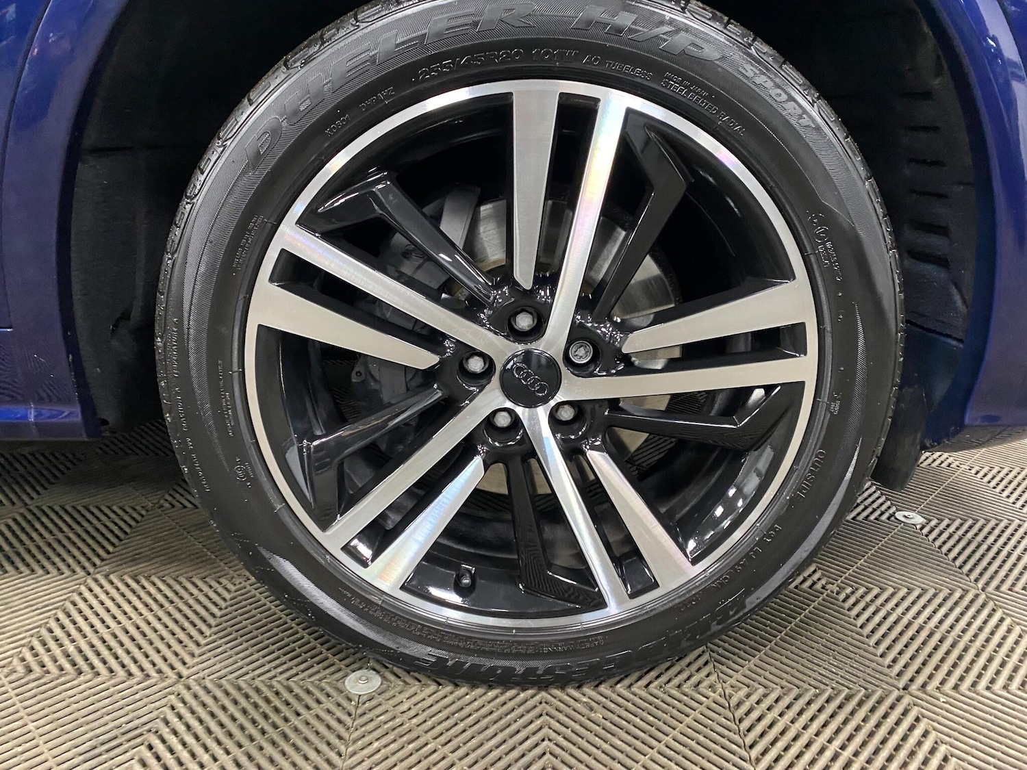 Used Audi Q5 2018 for sale - 77893006: Photo 49