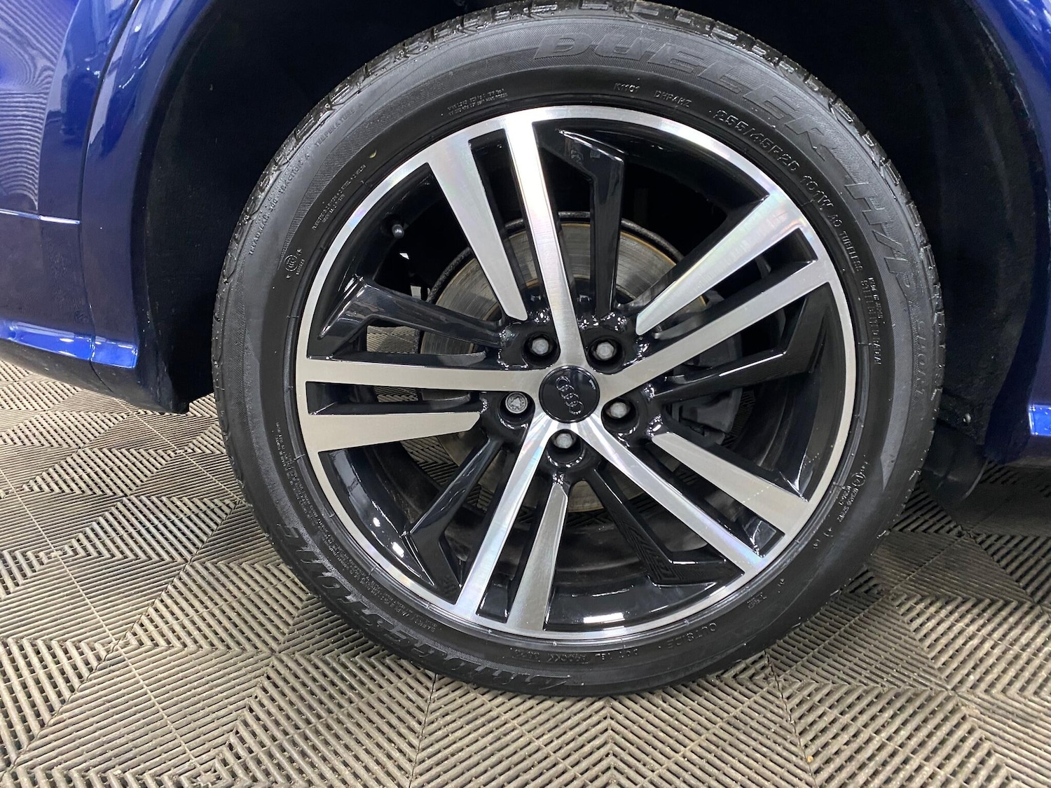 Used Audi Q5 2018 for sale - 77893006: Photo 50