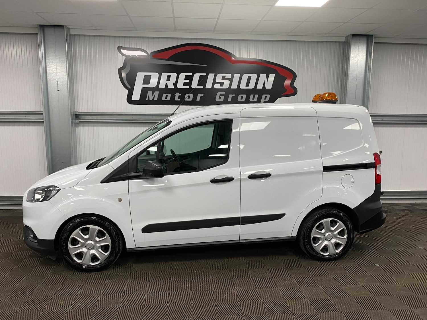 Used Ford Transit Courier 2020 for sale - 76993727: Photo 13