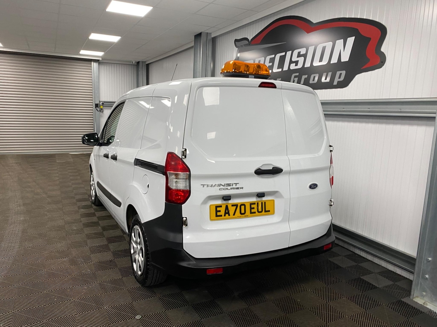 Used Ford Transit Courier 2020 for sale - 76993727: Photo 17