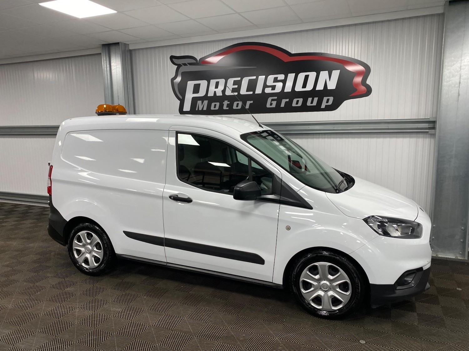 Used Ford Transit Courier 2020 for sale - 76993727: Photo 29