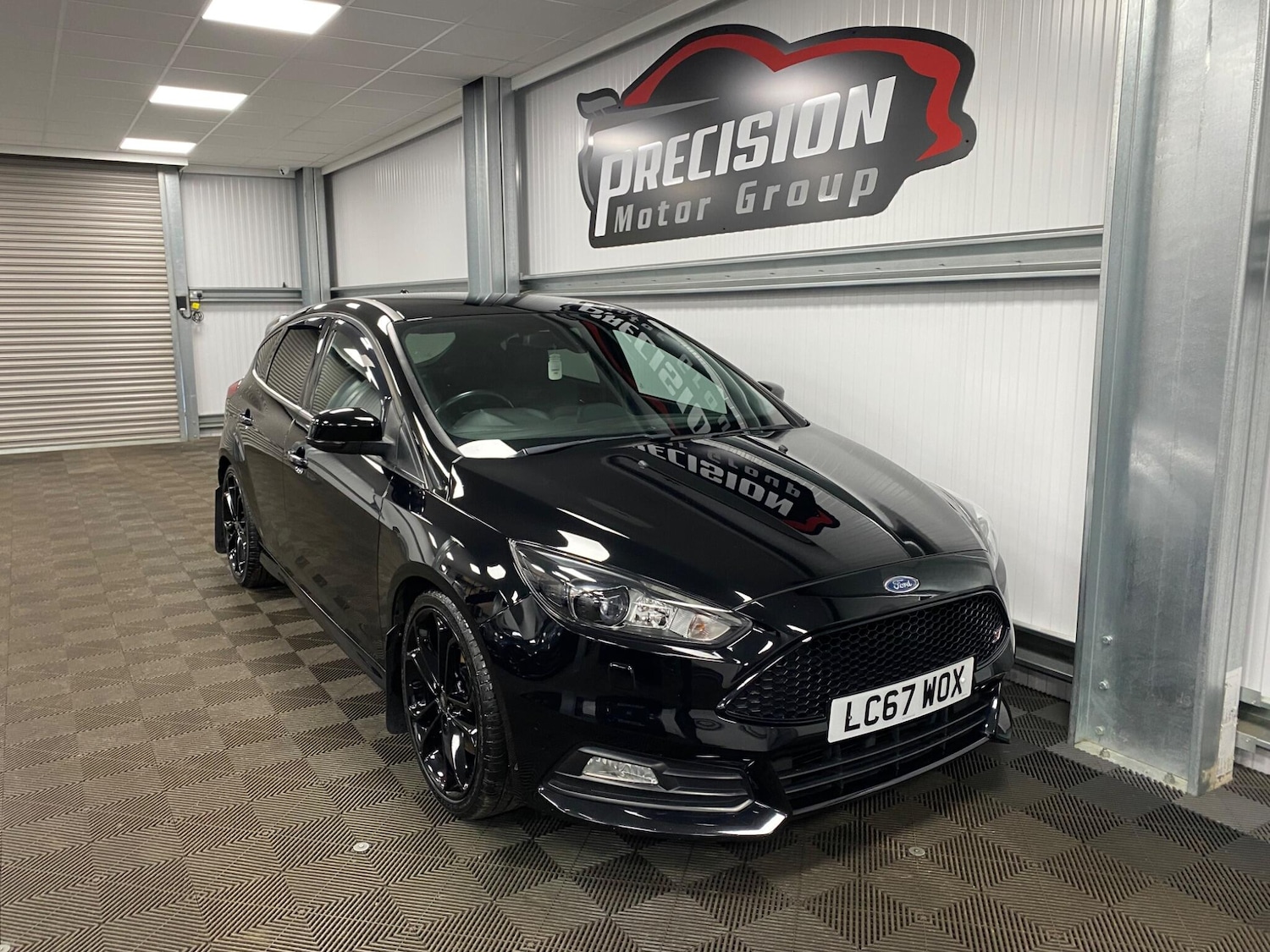 Used Ford Focus 2017 for sale - 76201272: Photo 1