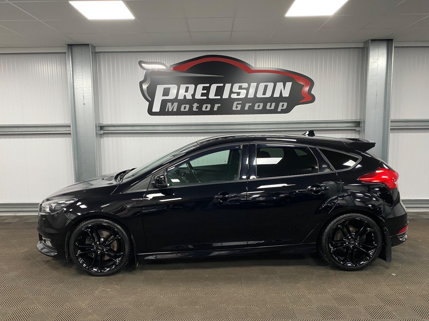 Used Ford Focus 2017 for sale - 76201272: Photo 14