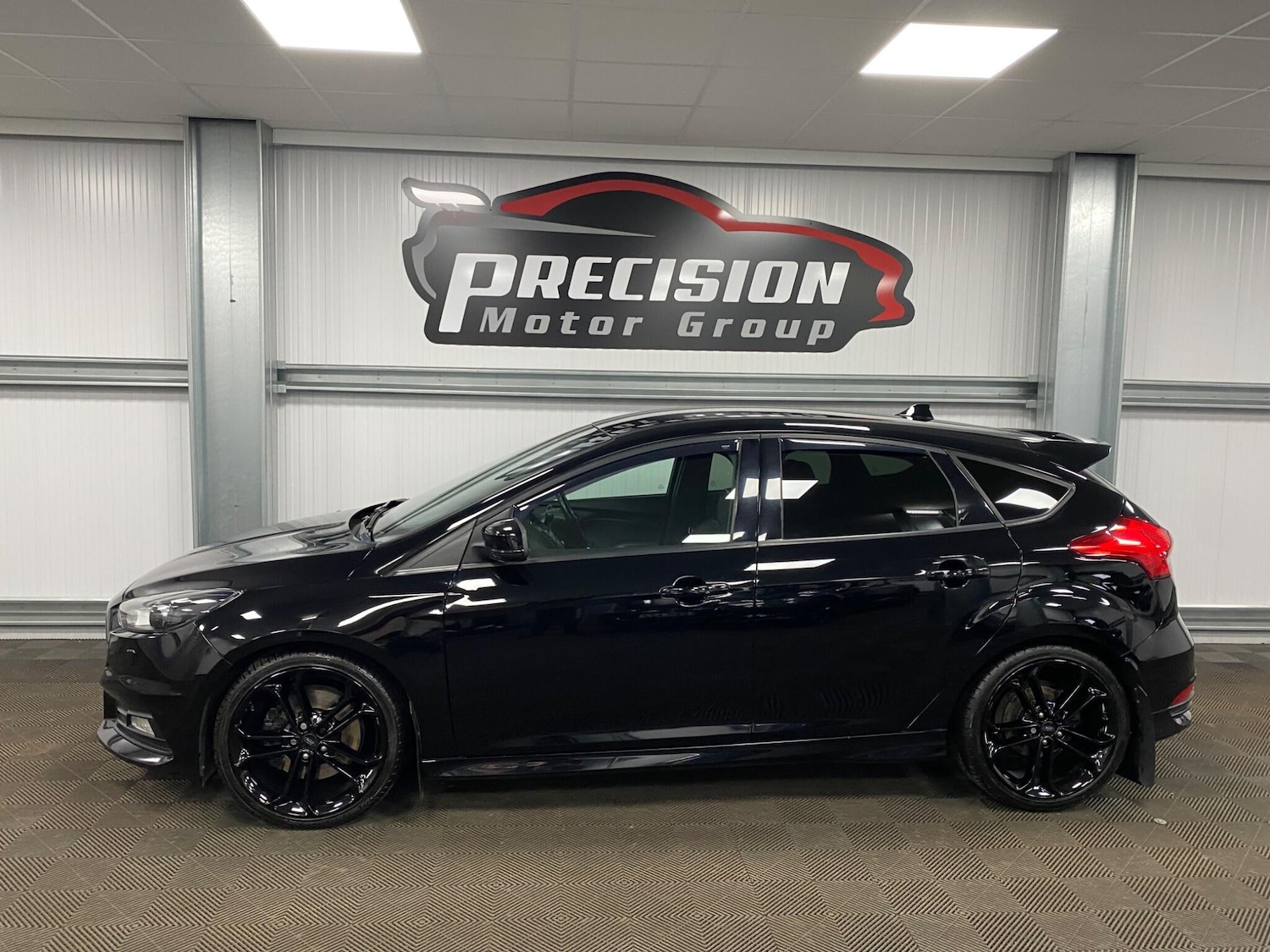 Used Ford Focus 2017 for sale - 76201272: Photo 16