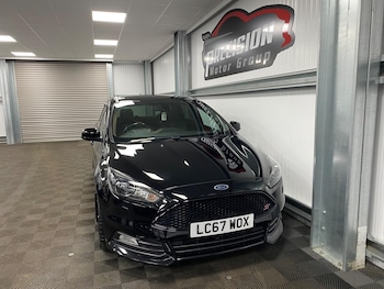 Used Ford Focus 2017 for sale - 76201272: Photo