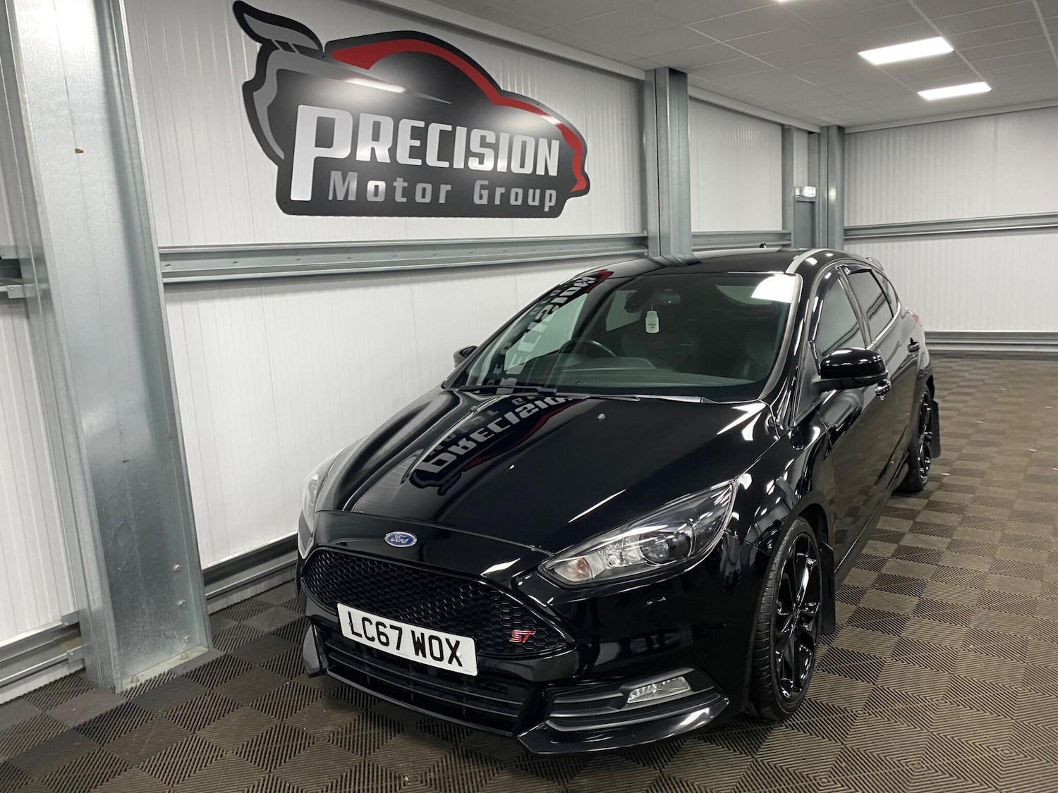 Used Ford Focus 2017 for sale - 76201272: Photo 8