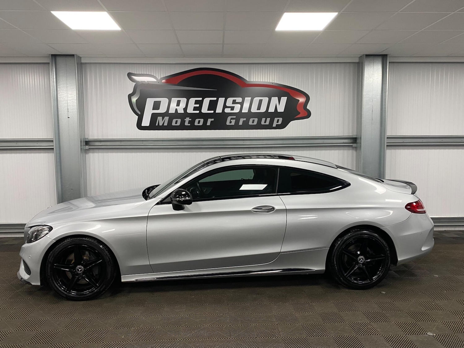 Used Mercedes-Benz C-Class 2018 for sale - 76153146: Photo 19