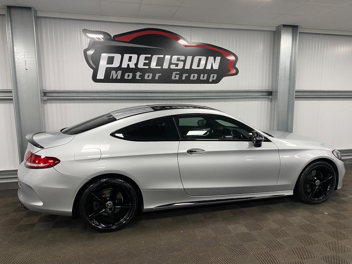 Used Mercedes-Benz C-Class 2018 for sale - 76153146: Photo 24