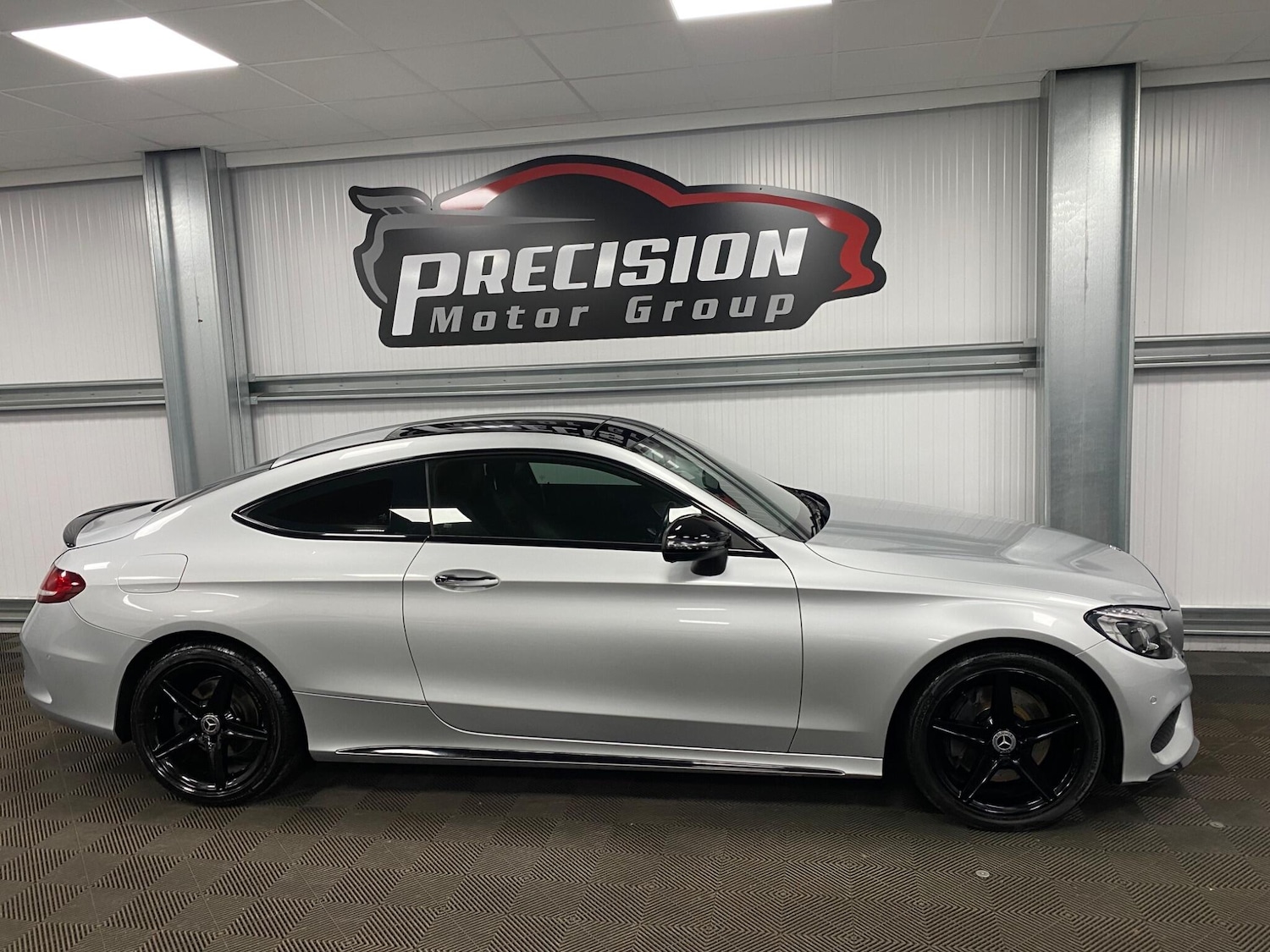 Used Mercedes-Benz C-Class 2018 for sale - 76153146: Photo 26