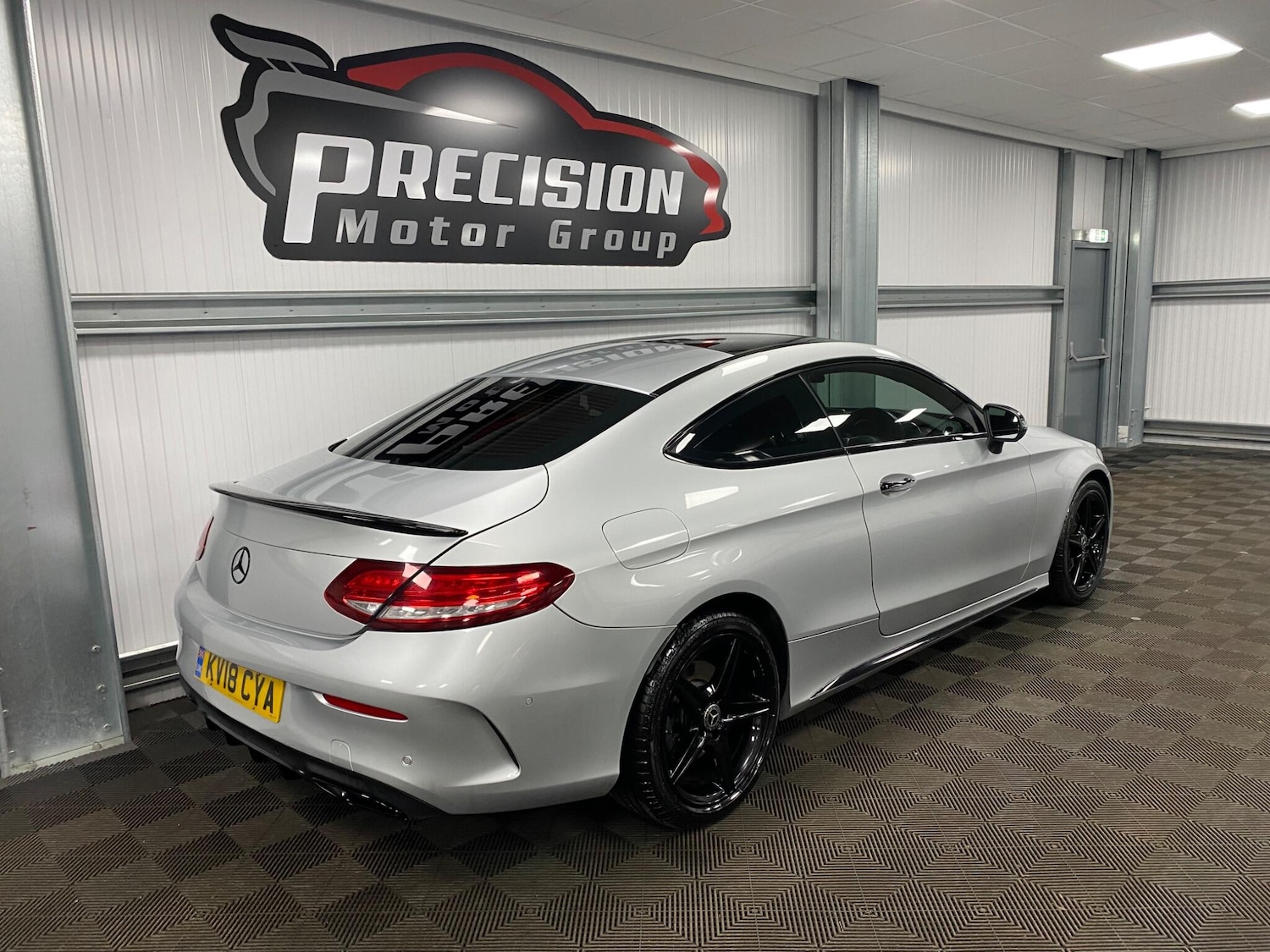 Used Mercedes-Benz C-Class 2018 for sale - 76153146: Photo 28
