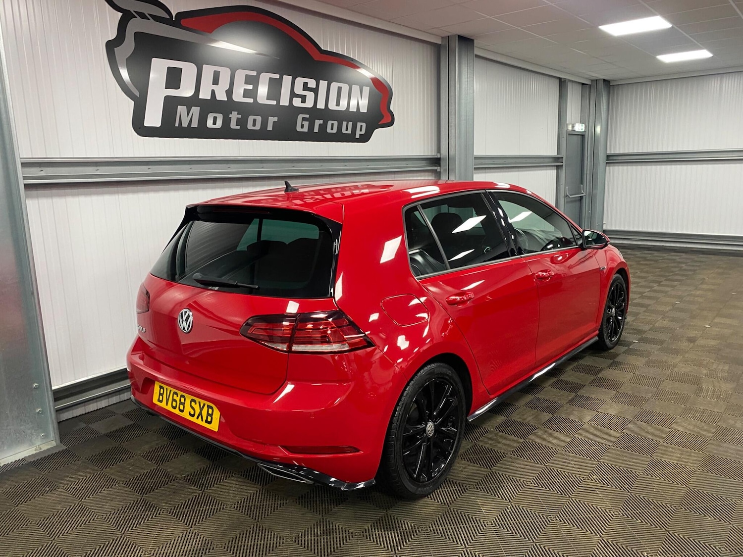 Used Volkswagen Golf 2018 for sale - 77549913: Photo 24