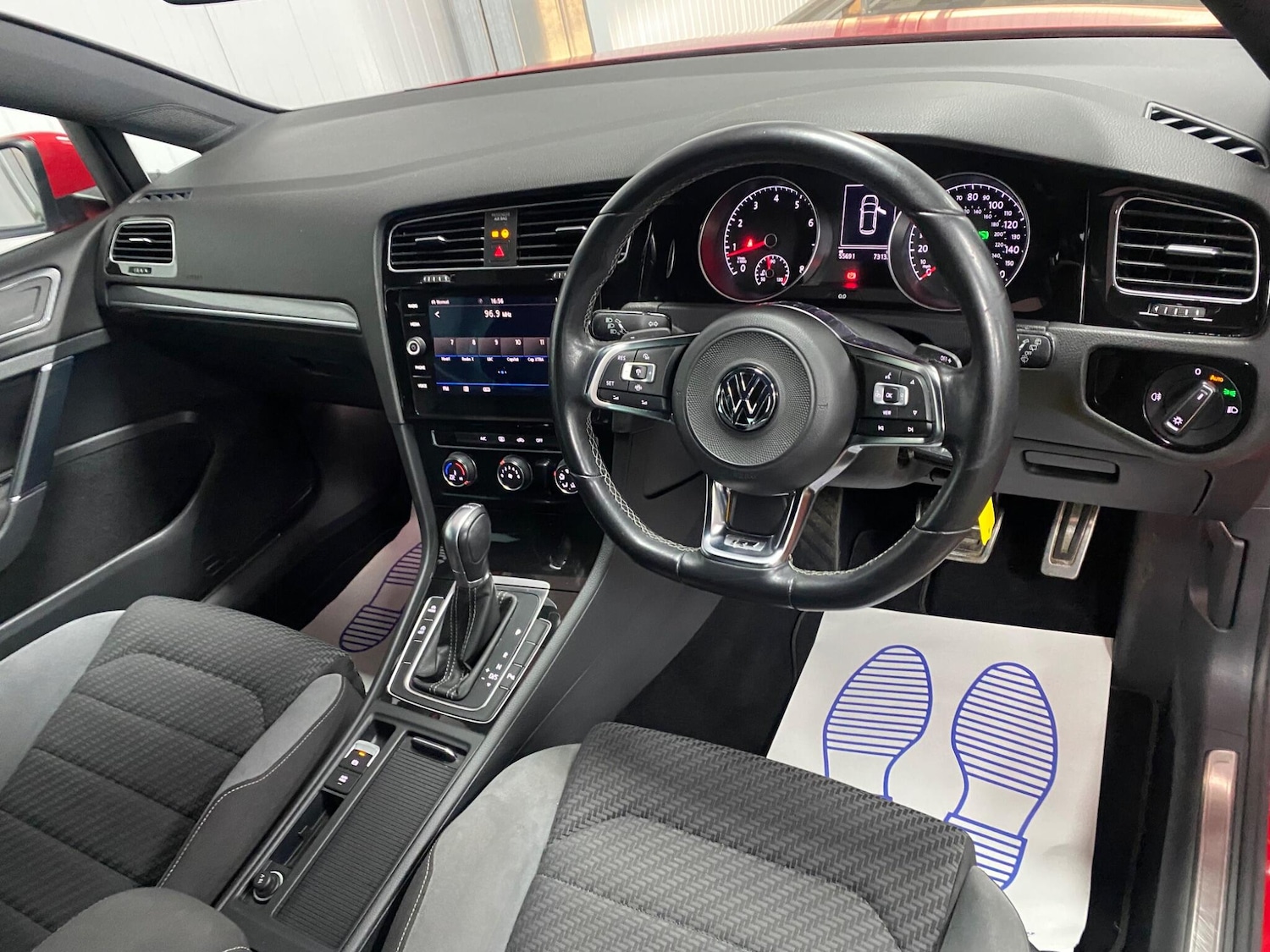 Used Volkswagen Golf 2018 for sale - 77549913: Photo 25