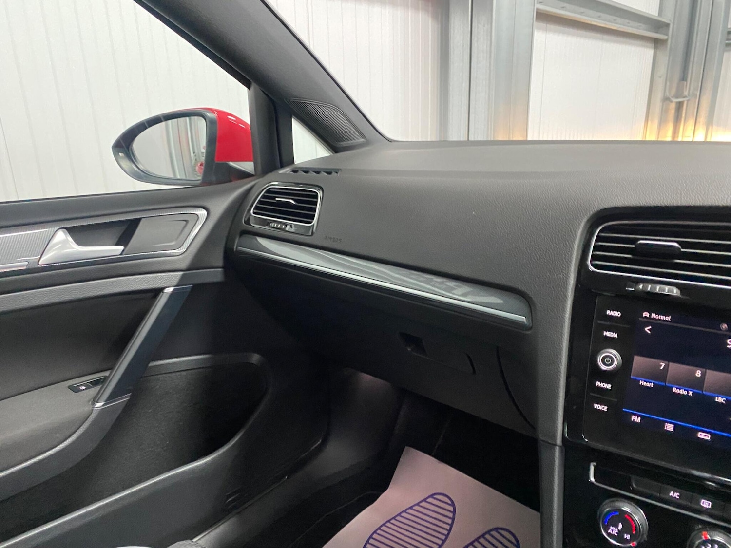 Used Volkswagen Golf 2018 for sale - 77549913: Photo 29